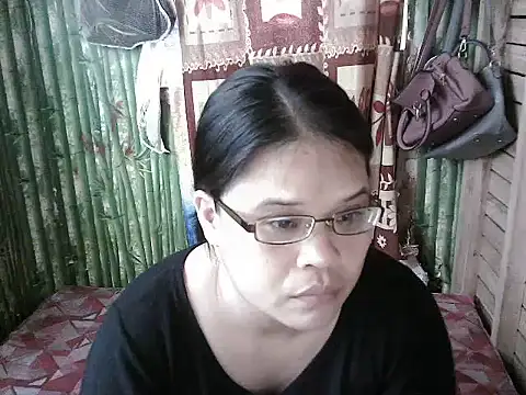 Snapshot of hottiebabe41 chatting on July 1, 7:43 am hottiebabe41 online show from July 1, 7:43 am