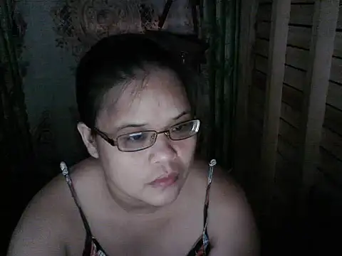 Snapshot of hottiebabe41 chatting on July 30, 8:02 am hottiebabe41 online show from July 30, 8:02 am
