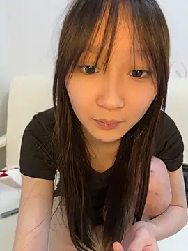zhili77888 online show from July 12, 6:43 pm