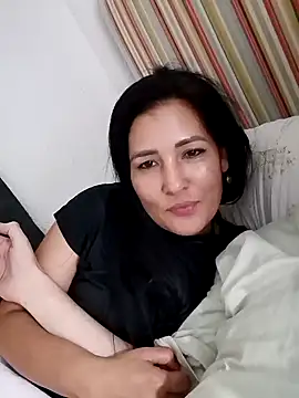 Snapshot of ALFAURA chatting on July 3, 8:54 am ALFAURA online show from July 3, 8:54 am