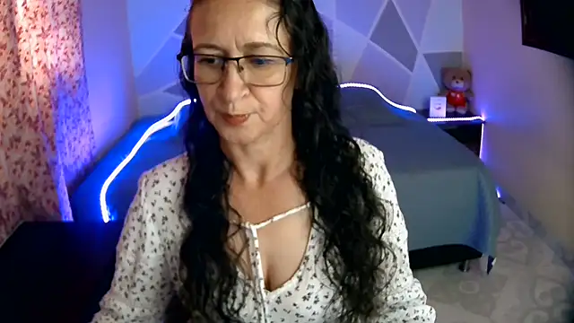 Ana Flakita online show from August 5, 9:06 pm