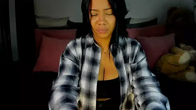 NicolePasqualott online show from January 11, 3:55 am