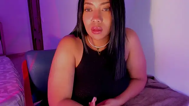 NicolePasqualott online show from May 16, 7:34 pm