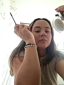 Mandy-moore28 online show from July 10, 6:10 pm