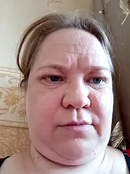 -ELLILOVE- online show from June 18, 1:15 pm