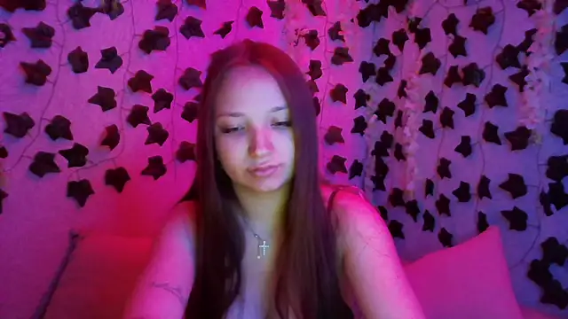 SafinaRose online show from June 25, 2:54 pm