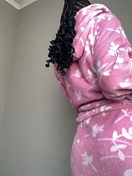 SEXY TOKYOx online show from July 25, 8:56 am