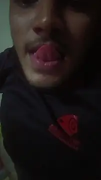 Snapshot of Adityasighn chatting on July 24, 5:55 pm Adityasighn online show from July 24, 5:55 pm