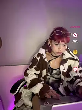 xLilyAngelx  online show from June 26, 10:41 am