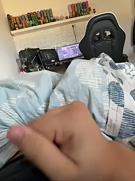 Ethandiggg online show from June 15, 9:00 am