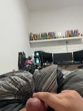 Ethandiggg online show from August 5, 10:55 pm