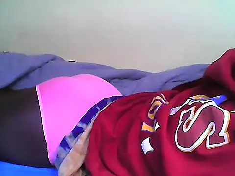 Snapshot of Bigass_sexyboobs chatting on June 26, 9:46 am Bigass sexyboobs online show from June 26, 9:46 am