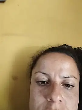 Dalilahot101 online show from August 2, 8:18 pm