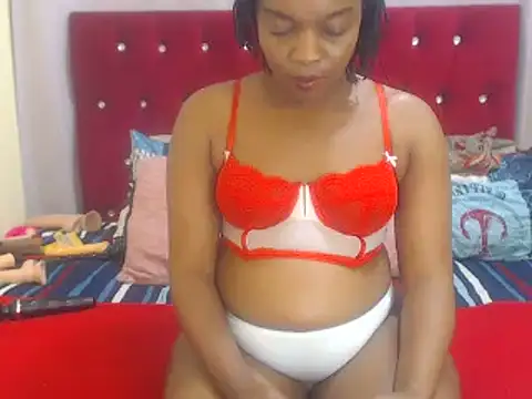 Snapshot of Ebonyblackbootyclitt83 chatting on July 12, 8:22 pm Ebonyblackbootyclitt83 online show from July 12, 8:22 pm