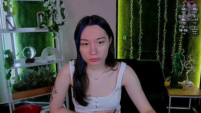 Snapshot of sabina_wul chatting on July 12, 7:27 pm sabina wul online show from July 12, 7:27 pm