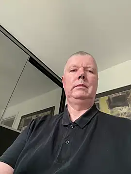 Snapshot of cumboy chatting on March 10, 11:10 am cumboy online show from March 10, 11:10 am