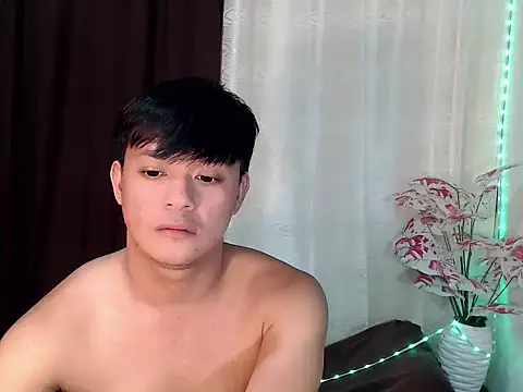Snapshot of kingdomcum96 chatting on July 25, 1:47 am kingdomcum96 online show from July 25, 1:47 am