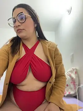 Mia monroe1 online show from August 7, 4:03 am