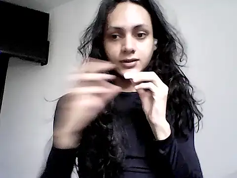 Snapshot of tdetranssexy chatting on June 18, 3:27 pm tdetranssexy online show from June 18, 3:27 pm