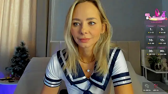 Snapshot of MissMiaTv chatting on January 13, 4:29 am MissMiaTv online show from January 13, 4:29 am