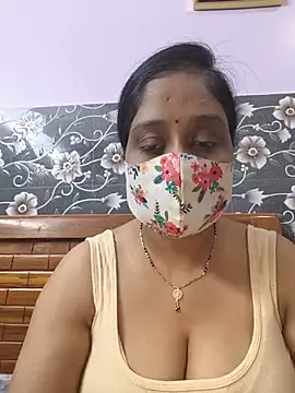 Snapshot of Garimaa_Cherry chatting on August 7, 6:54 pm Garimaa Cherry online show from August 7, 6:54 pm