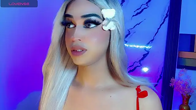 Valeria Gimon online show from August 5, 7:06 pm