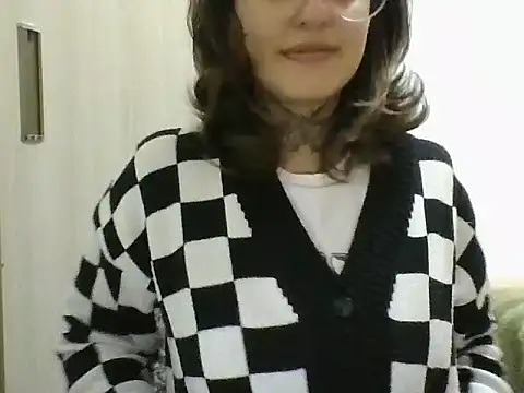 cathyfire online show from June 18, 8:02 pm
