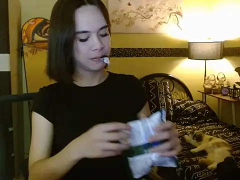 SweetTs4u online show from June 22, 4:42 am
