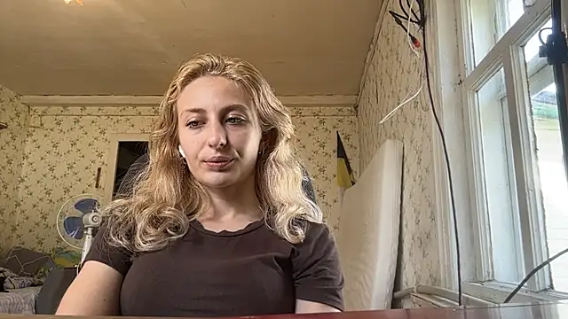 LisaBam online show from June 19, 12:20 pm