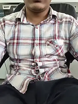 Snapshot of himanshu1619 chatting on June 20, 8:17 am himanshu1619 online show from June 20, 8:17 am
