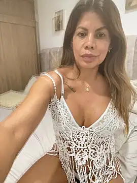 Valen Milf4u online show from July 11, 12:46 am