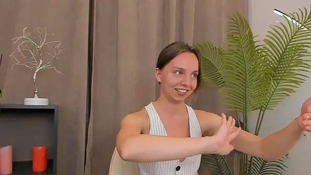 JenPerney online show from June 21, 4:20 pm