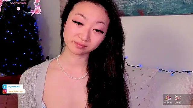 Snapshot of MySweetSofie chatting on December 16, 5:07 pm MySweetSofie online show from December 16, 5:07 pm