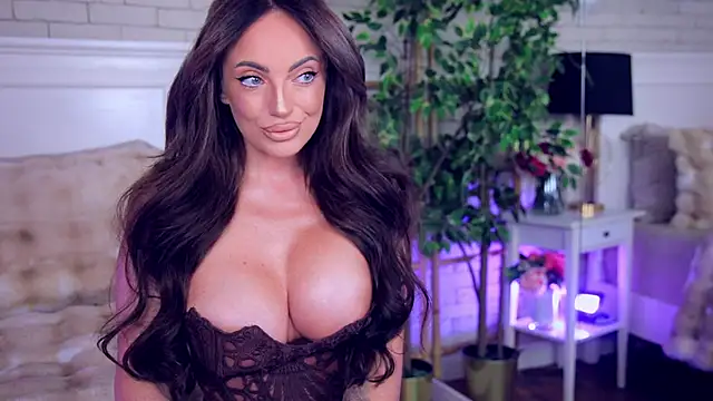 annabellahot online show from March 21, 4:50 am