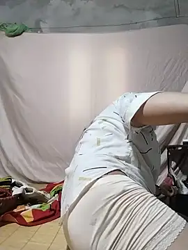 whatmes online show from August 5, 2:47 am
