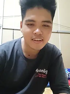 Snapshot of ken8765 chatting on June 22, 6:21 am ken8765 online show from June 22, 6:21 am