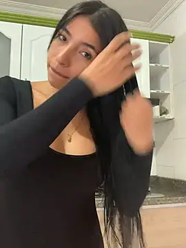 Snapshot of VIOLETA-1122 chatting on June 23, 1:09 pm VIOLETA-1122 online show from June 23, 1:09 pm