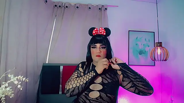 natalie vegas  online show from August 1, 11:31 am