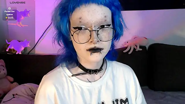 meow nicole online show from July 22, 9:28 pm