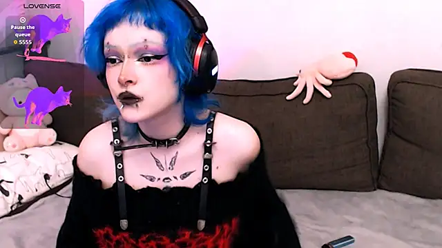 meow nicole online show from July 24, 9:57 pm