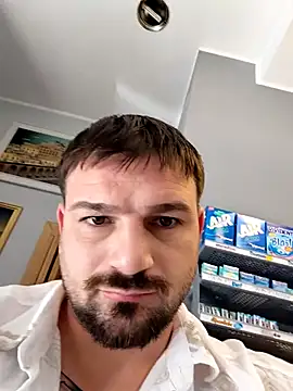 Snapshot of hottman7 chatting on July 5, 8:32 am hottman7 online show from July 5, 8:32 am