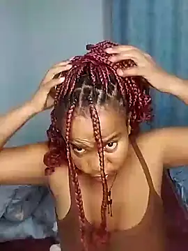 Snapshot of CurvyCharmsTush chatting on July 19, 7:50 pm CurvyCharmsTush online show from July 19, 7:50 pm