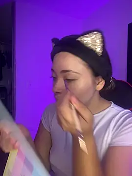 Snapshot of mia_bornner chatting on July 12, 5:15 pm mia bornner online show from July 12, 5:15 pm
