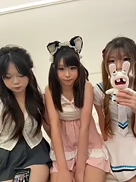 yyydgda online show from July 19, 1:37 pm