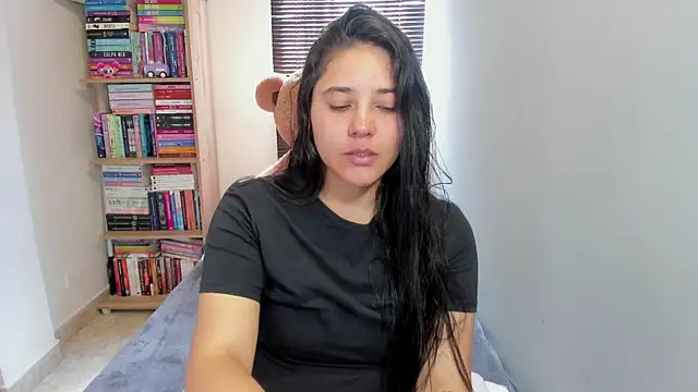 Snapshot of foxwen chatting on July 22, 2:42 pm foxwen online show from July 22, 2:42 pm