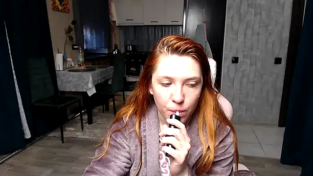 Reginasmilee online show from April 27, 2:53 am