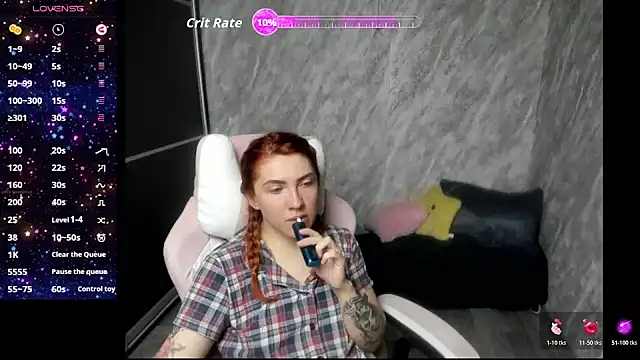 Reginasmilee online show from June 17, 3:42 am