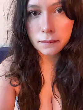 bellinipornstar online show from July 30, 5:45 pm