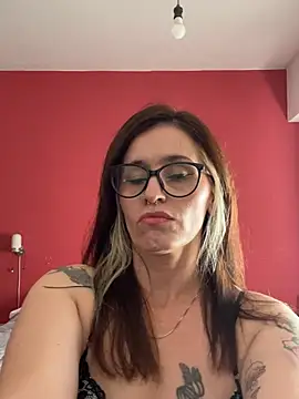 busty nicole online show from July 6, 5:48 pm