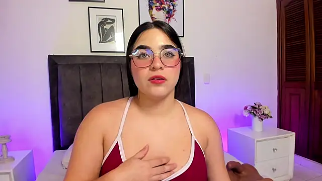 MarahBaker35 online show from August 6, 12:34 am
